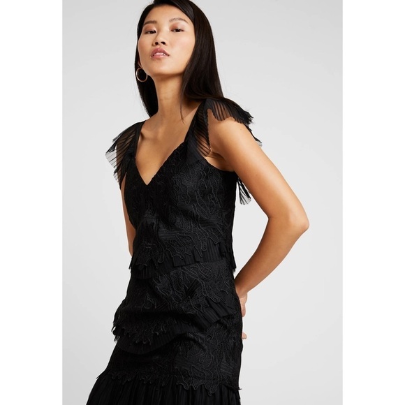 Bardot Valorie Lace Frill Sheath Black Mini Dress Size XS - Picture 3 of 8